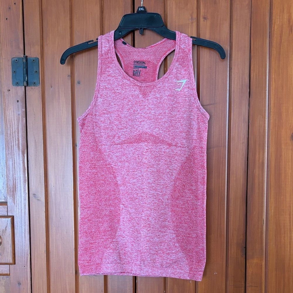 Gymshark Heathered pink racerback Tank Top Sz. M.   RB1